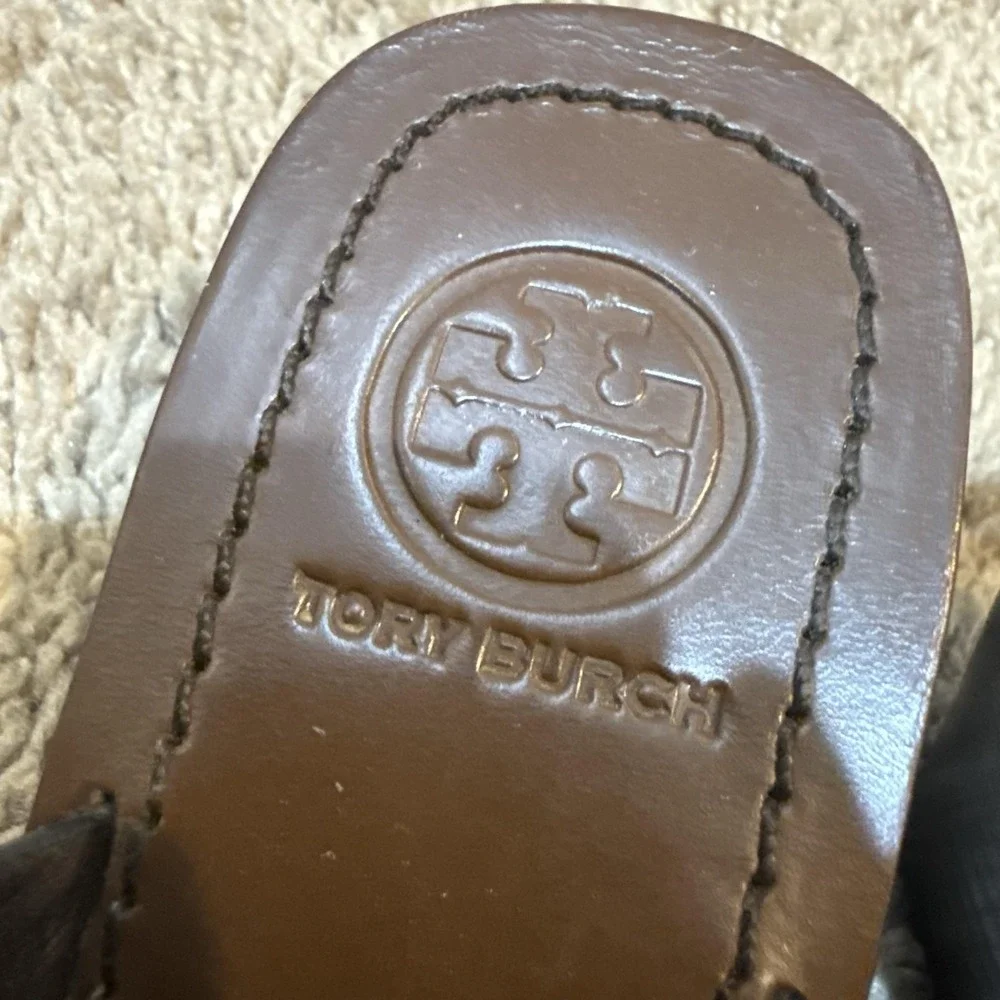 Tory Burch Louisa Sandals Womens Size 6.5 Brown Leather Thong Wedge Snake Print